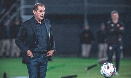 Após um mês, Ramón Díaz pede demissão do Olímpia e está livre no mercado