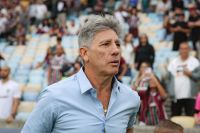 Renato se irrita após vitória do Fluminense: "Vocês tem que estudar"