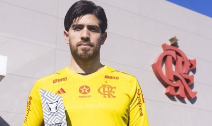 Flamengo: Rossi recebe prêmio de melhor goleiro do Brasileirão em julho