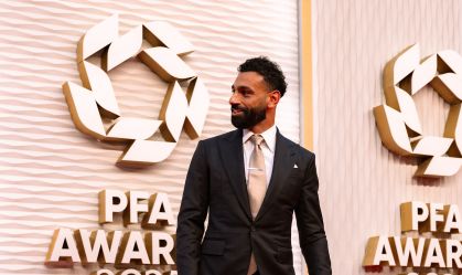 Salah segue fazendo história com a camisa do Liverpool