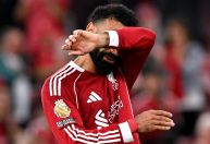 Salah vai às lágrimas após primeira vitória do Liverpool sem Diogo Jota