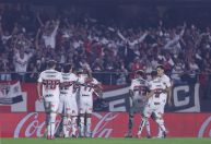 São Paulo supera trauma, elimina Atlético Nacional e avança na Libertadores