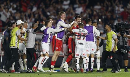 São Paulo supera trauma, elimina Atlético Nacional e avança na Libertadores