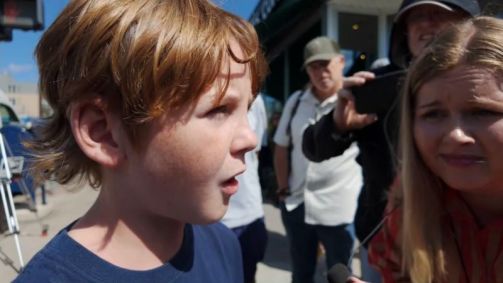 Aluno relata como amigo foi baleado ao protegê-lo em ataque a tiros nos EUA