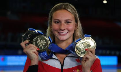 Quatro ouros e quebra de maldição: o Mundial de Natação de Summer McIntosh