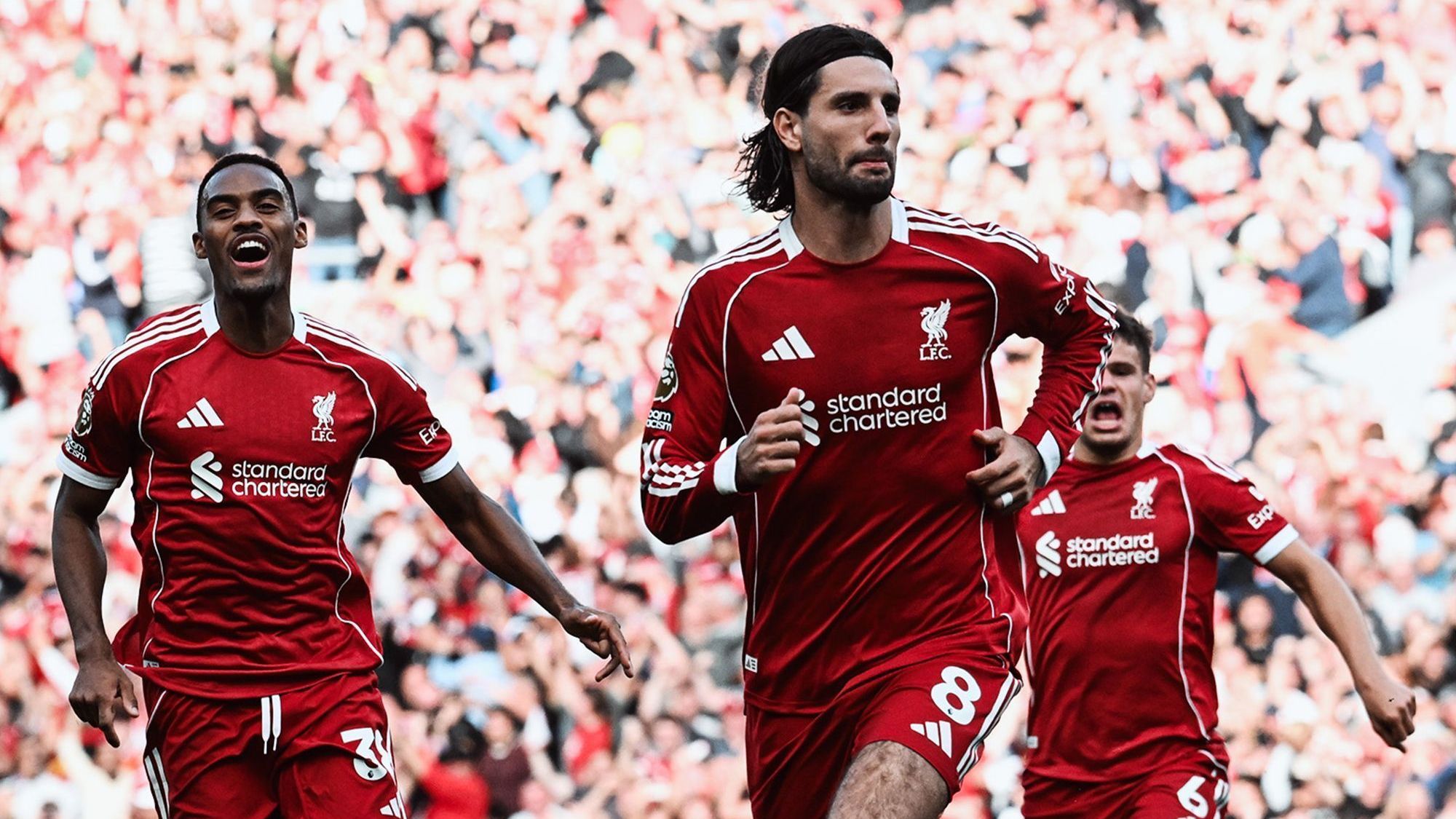 Szoboszlai comemora gol da vitória do Liverpool contra o Arsenal