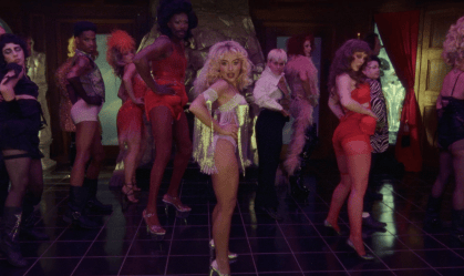 tears clipe sabrina carpenter