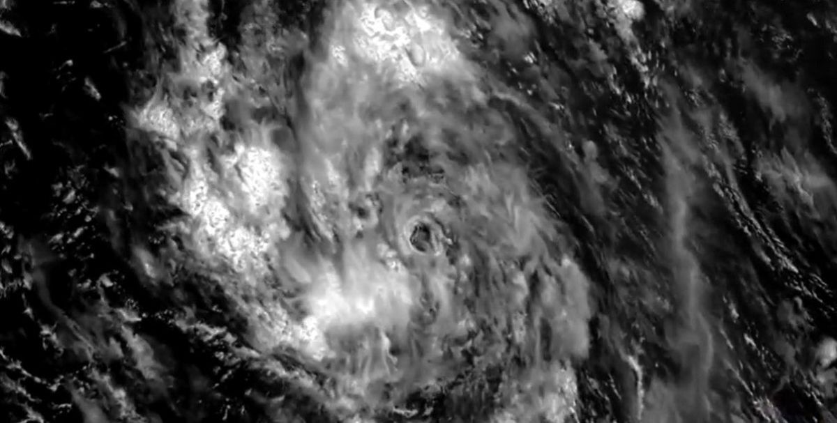 https://admin.cnnbrasil.com.br/wp-content/uploads/sites/12/2025/08/tempestade-erin.jpg?w=1200&h=900&crop=0