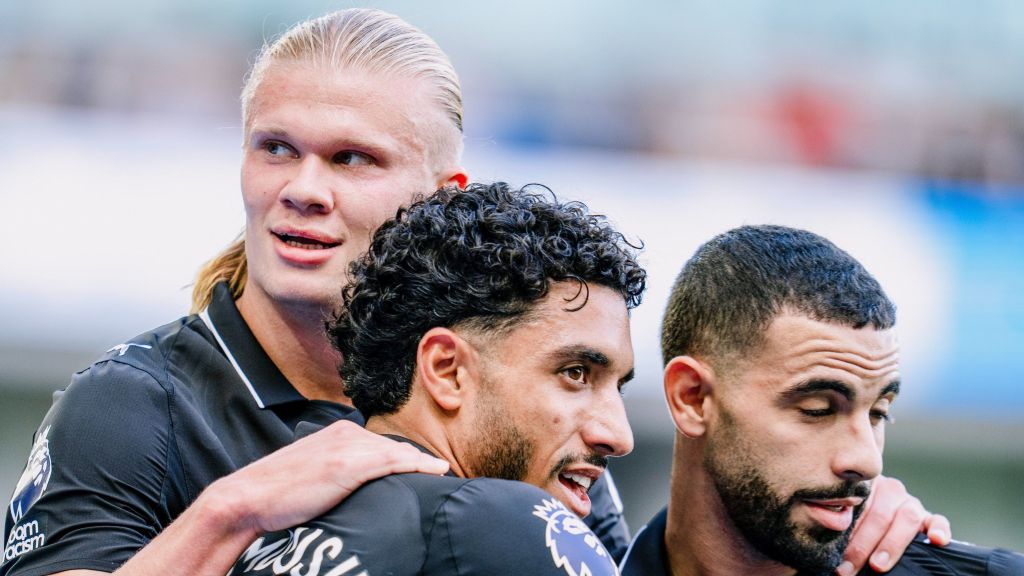 Haaland comemora gol pelo Manchester City