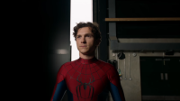 "Homem-Aranha 4": Tom Holland posta bastidores do filme vestido como herói