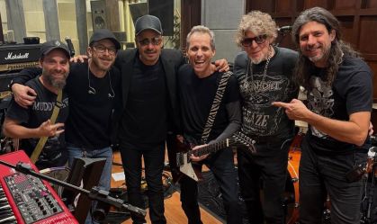Tony Bellotto volta aos shows com os Titãs após cirurgia de câncer