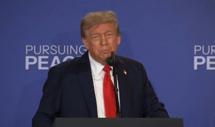 Trump diz que reunião com Putin foi "extremamente positiva"