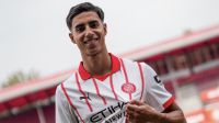 Vitor Reis, ex-zagueiro do Palmeiras, é anunciado pelo Girona
