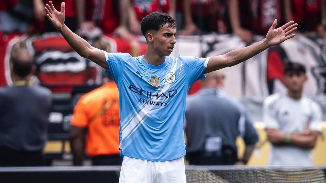 Vitor Reis, ex-Palmeiras e atual jogador do Manchester City