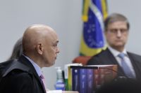 Moraes diz que provas sempre estiveram disponíveis para defesas