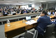 O que acontece caso a CCJ decida rejeitar a PEC da Blindagem