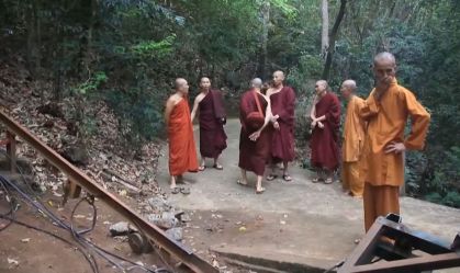 Acidente em teleférico no Sri Lanka deixa pelo menos sete monges mortos