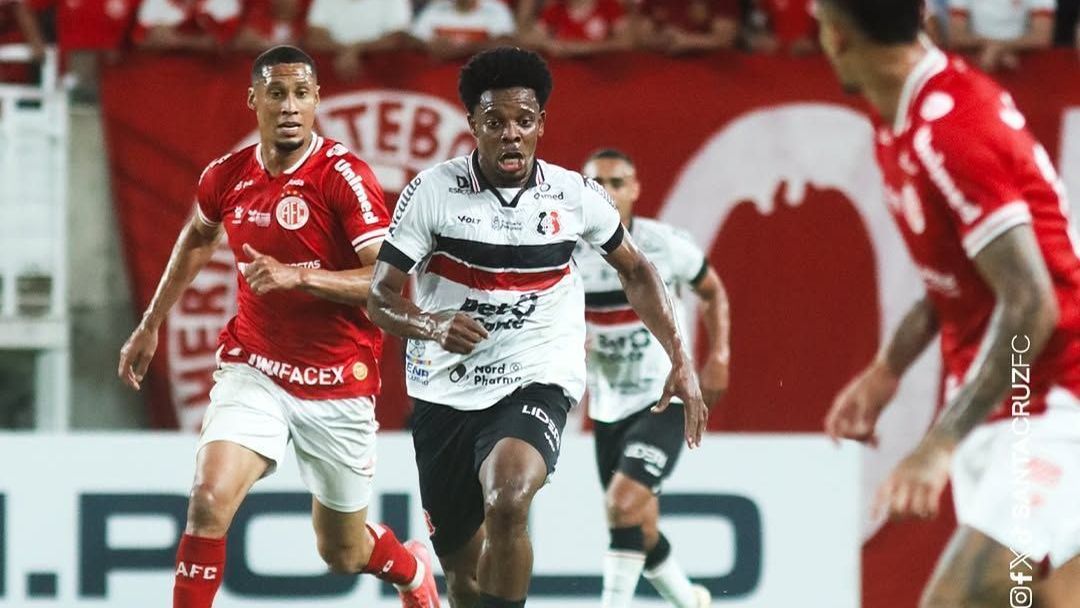 Santa Cruz consegue empate por 1 a 1 e vai à Série C