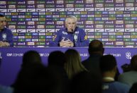 Ancelotti brinca com jornalista japonesa: "O seu português é como o meu"