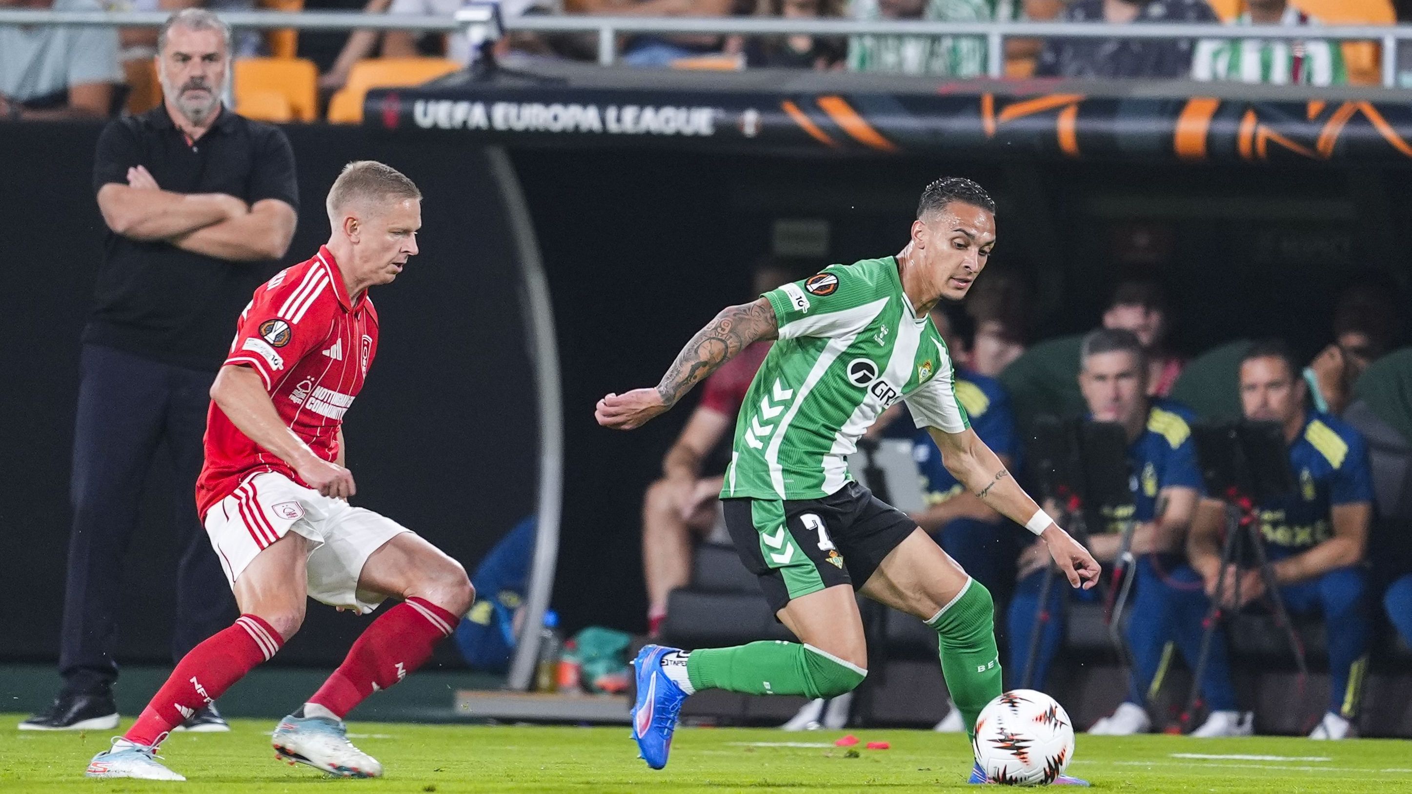 Betis conseguiu o empate no fim do jogo