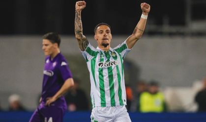 De volta ao Betis, Antony deve reestrear "em casa" nesta sexta-feira