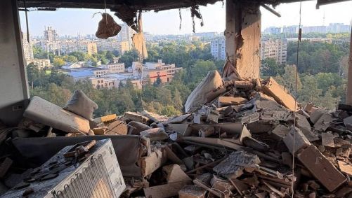 Apartamento do jogador ucraniano Sudakov após ataque russo a Kiev