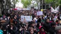 Argentinos pedem justiça por vítimas torturadas em transmissão ao vivo