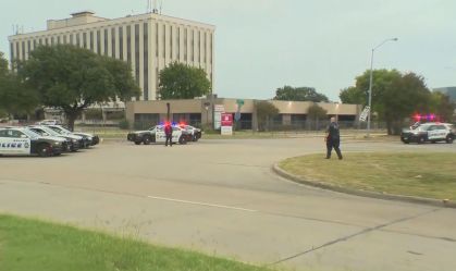 Ataque a tiros contra escritório de imigração deixa um morto nos EUA