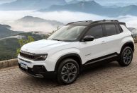 Jeep Avenger será produzido em Porto Real e terá grande vantagem