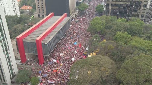 Manifestação contra a anistia e a PEC da Blindagem convocada pela esquerda, em São Paulo, 21 de setembro de 2025