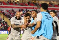 Série B: Com reta final maluca, Athletico-PR bate Botafogo-SP e cola no G4