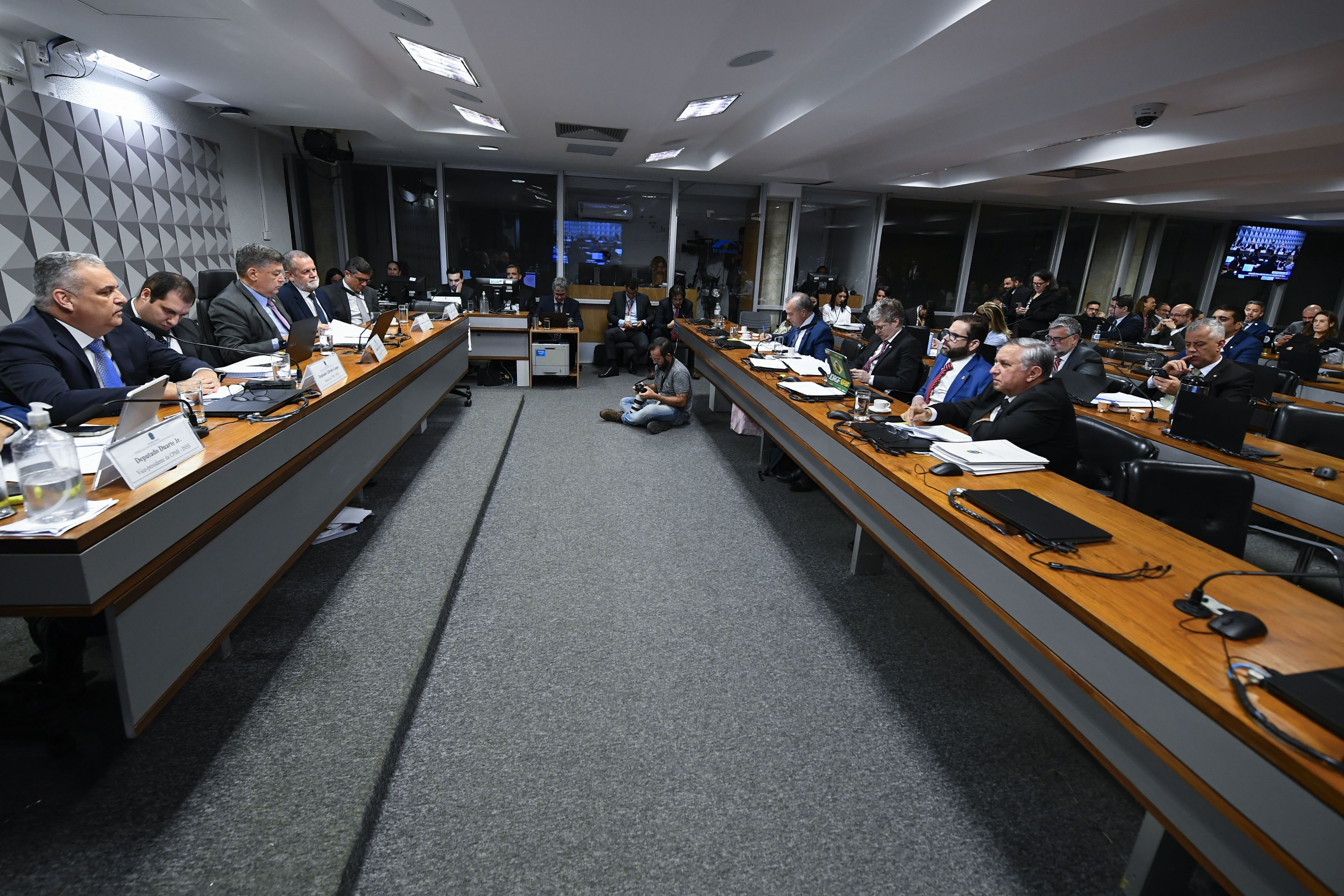 CPMI ouve nome apontado como intermediário do “Careca do INSS”