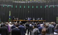 Câmara prioriza projetos de segurança e IR após crise por PEC da blindagem
