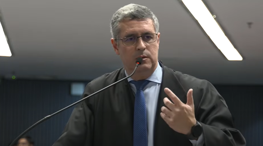 O advogado de Alexandre Ramagem, Paulo Renato Garcia Cintra