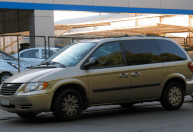 Chrysler Caravan: a minivan que reinventou o carro da família nos anos 80