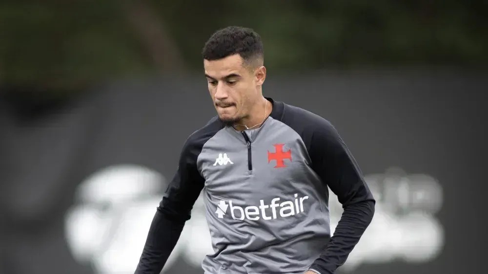 Coutinho está confimado para o clássico contra o Botafogo