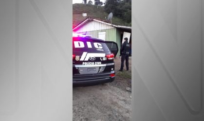 Neta é presa e confessa ter matado avó de 81 anos com 50 facadas em SC