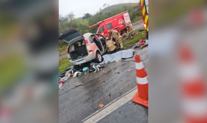 Grave acidente deixa dois mortos e quatro feridos na BR-101, no RJ