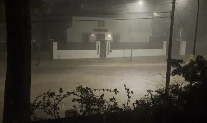 Enchentes atingem regiões da Espanha após fortes tempestades