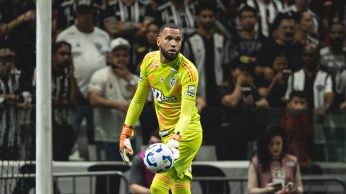 Everson durante partida do Atlético-MG