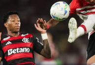Flamengo encara Estudiantes em La Plata por vaga nas semis da Libertadores