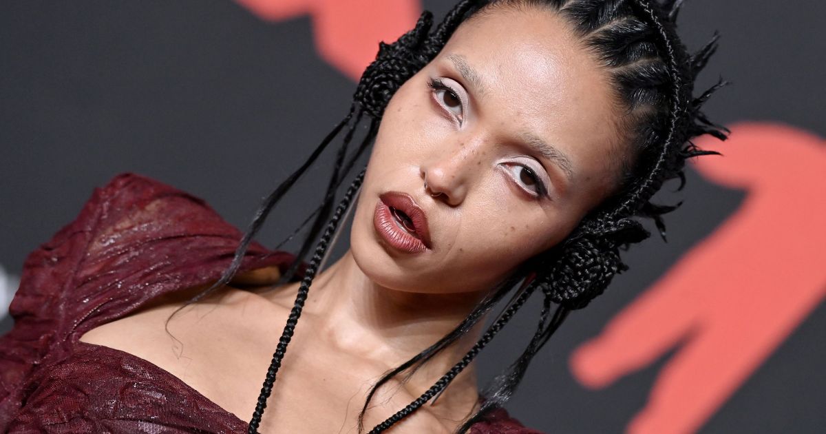 FKA Twigs será Josephine Baker em nova cinebiografia; saiba mais