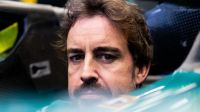 "A sorte não está conosco este ano", diz Fernando Alonso, da Aston Martin
