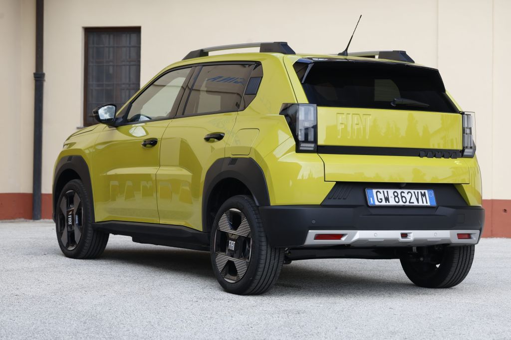 Fiat Grande Panda 2026: hatch europeu antecipa carro nacional