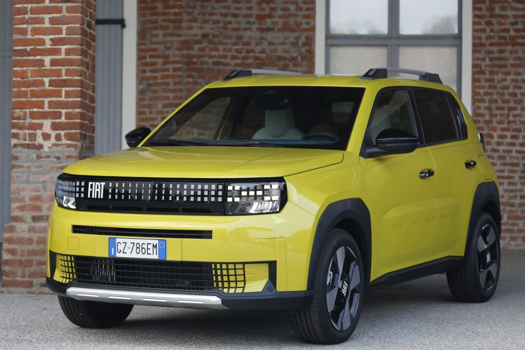 Fiat Grande Panda 2026: hatch europeu antecipa carro nacional