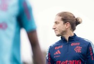 Filipe Luís projeta "final" com Palmeiras e diz se terá Saúl e De La Cruz