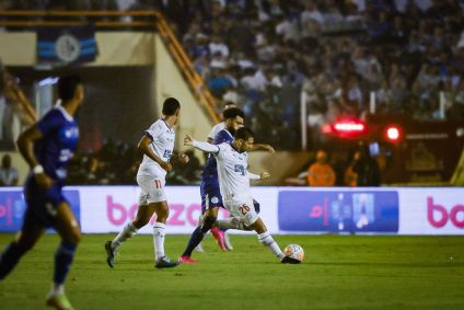 Lance de Confiança x Bahia, pela ida da final da Copa do Brasil