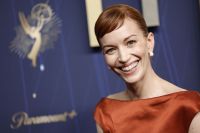 Britt Lower, estrela de "Ruptura", ganha Emmy de Melhor Atriz em Drama