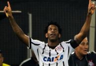Campeão pelo Corinthians, Gil se aposenta e revela sonho com Flamengo