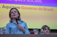 Gleisi busca acordo com Hugo para destravar pauta do governo na Câmara